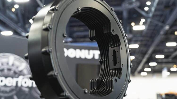 Donut Motor Engine