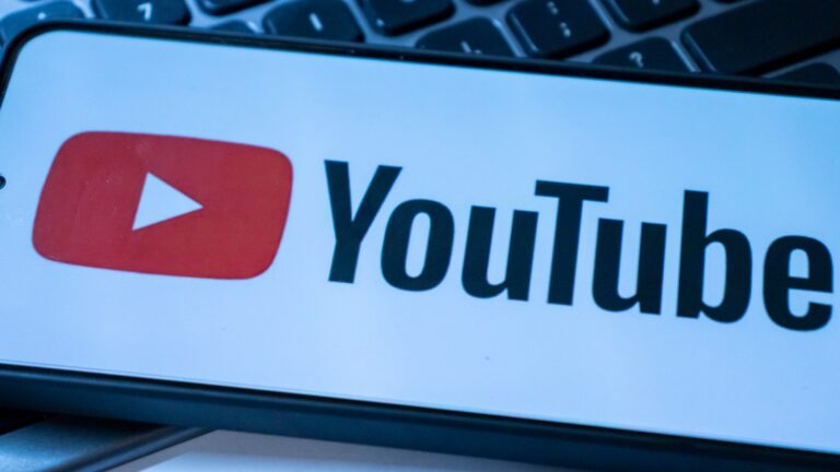 Pakistan; YouTube: crackdown