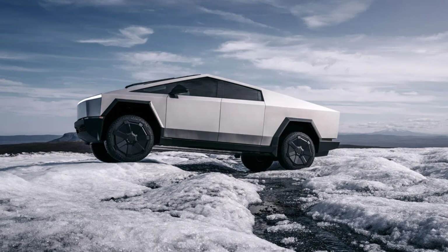 Tesla Cybertruck Faces Ban Over Safety and Weight Concerns 1 Cybertruck tesla