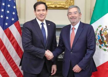 De la Fuente and Marco Rubio