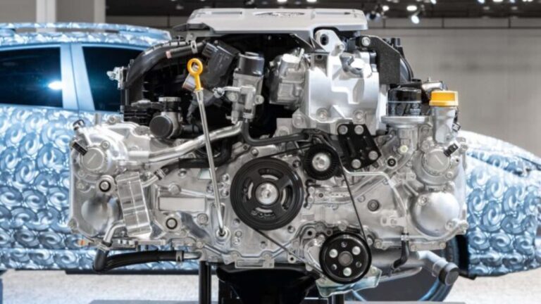Subaru engine