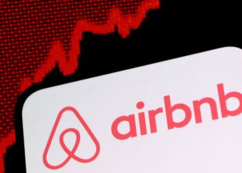 Airbnb; travel; concern