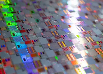Meta ultra-thin display