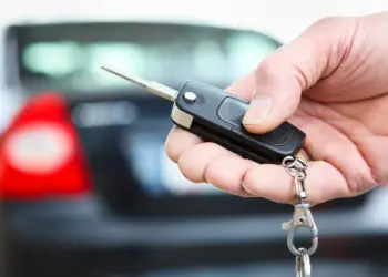 clean vehicle tax credit