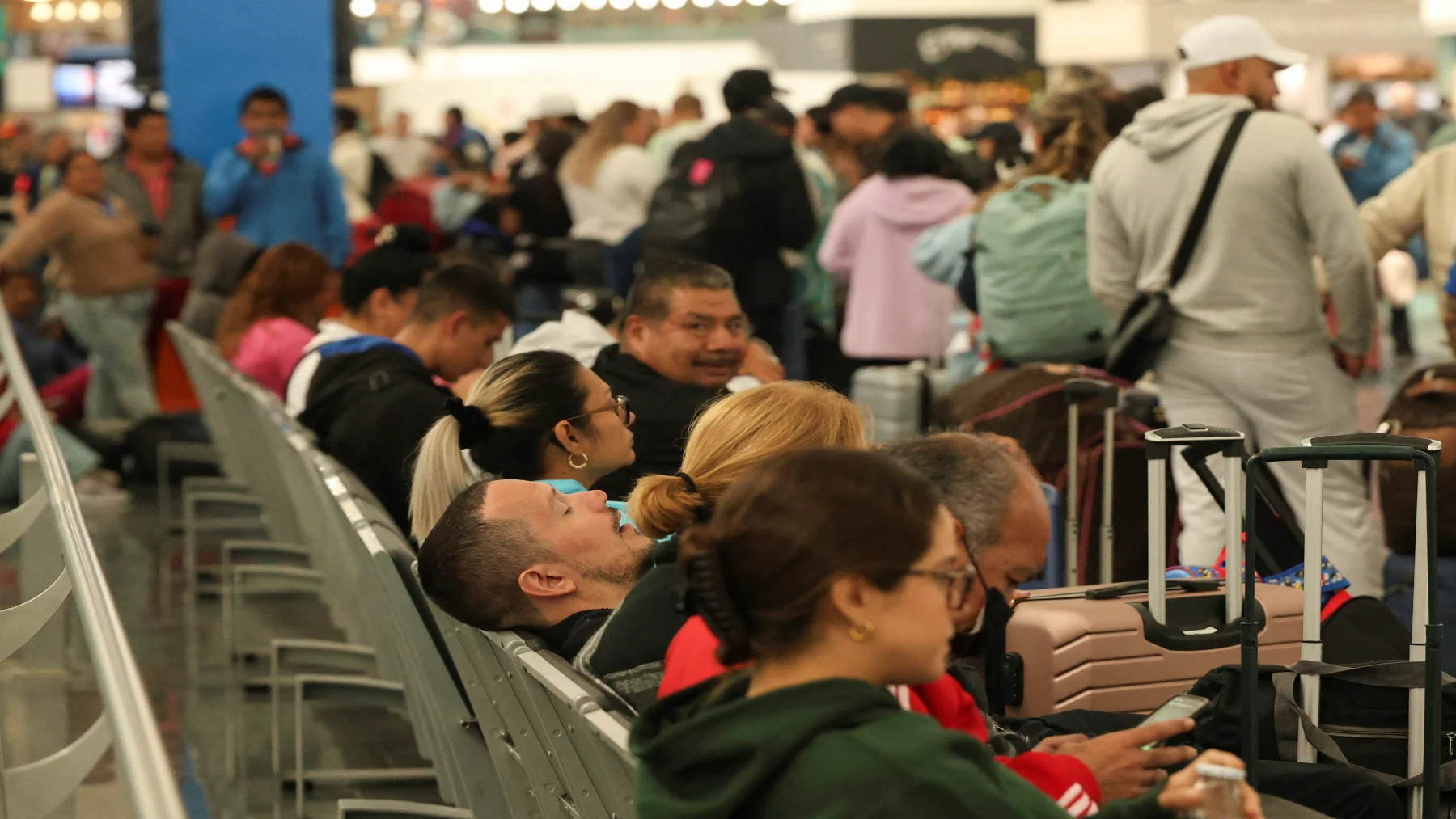 Air Canada to cancel 500 flights amid strike