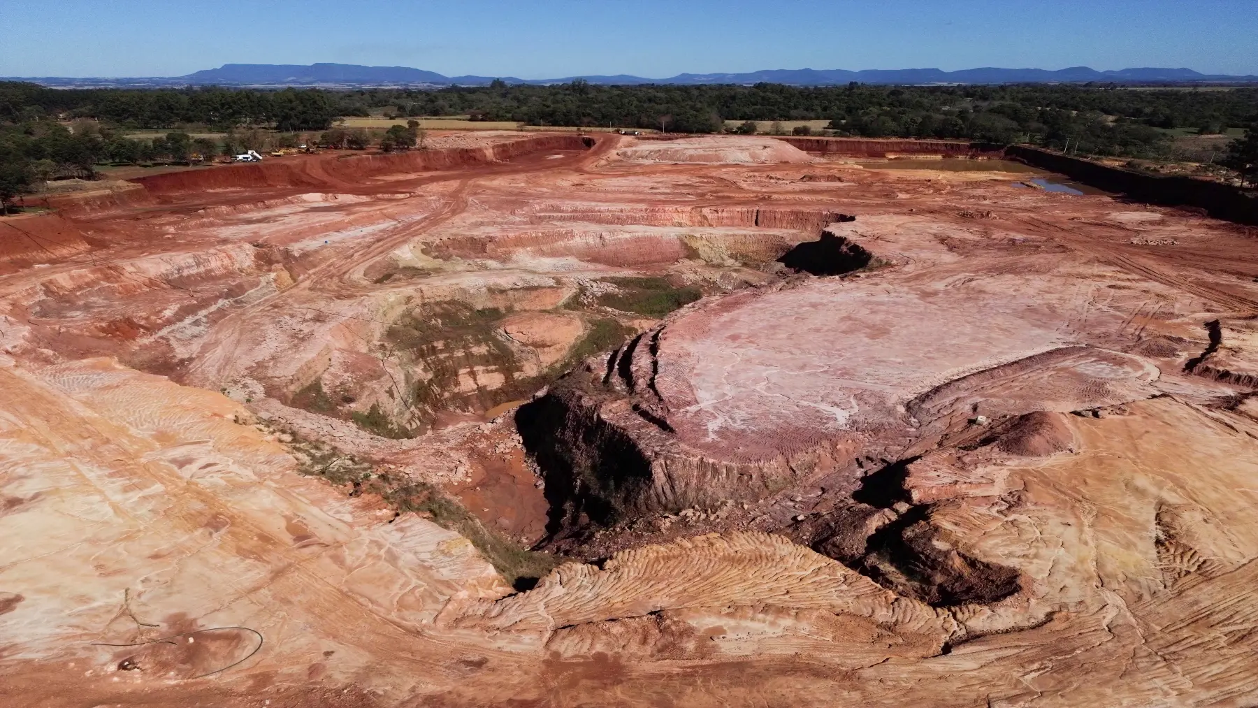 India to let private firms mine and import uranium