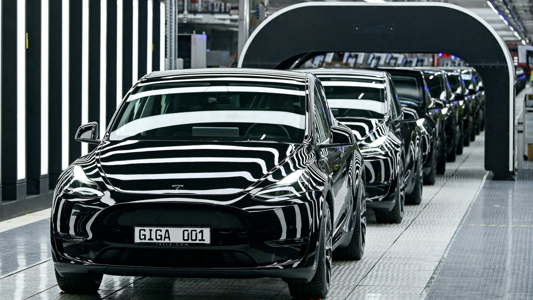 gcn.com - Juliane C. - Tesla loyalty slumps after Musk backs Trump
