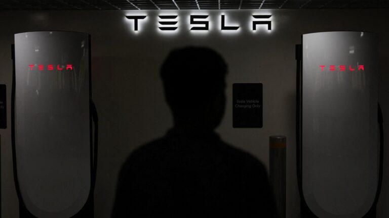 Tesla; Elon Musk; share; award