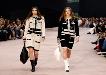 Luxury shoppers