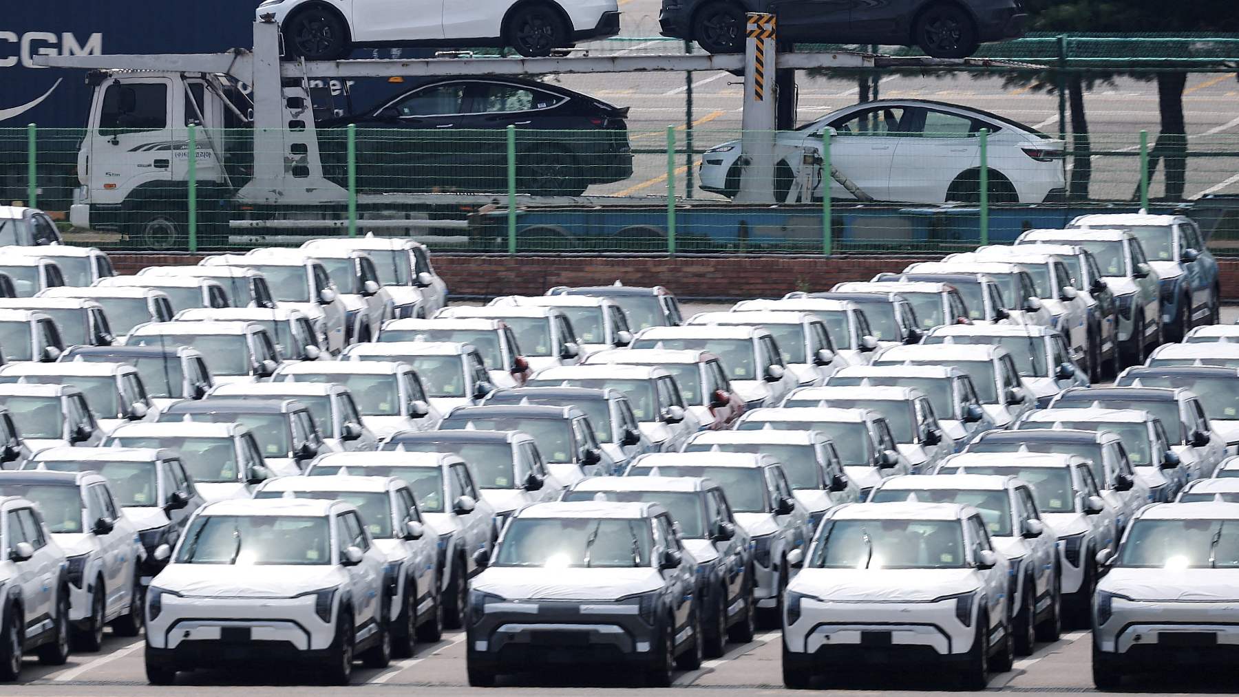 South Korea: No date yet for U.S. auto tariff cut 1 South Korea, vehicle manufacturing