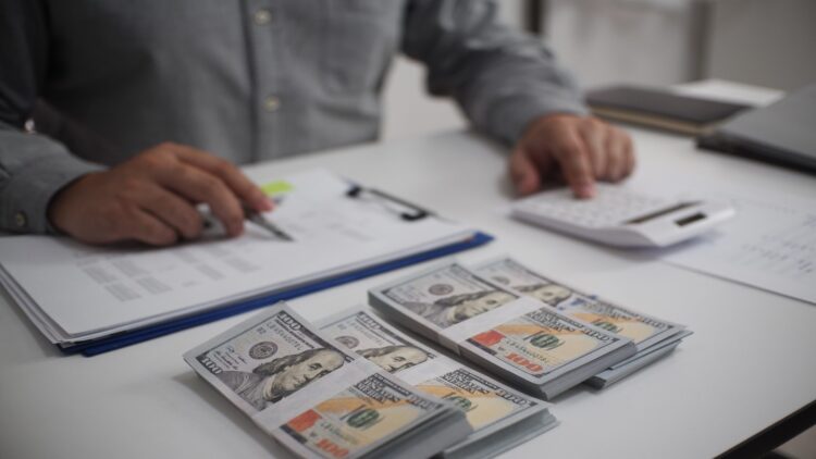Jobless claims increase to 263,000 in early September