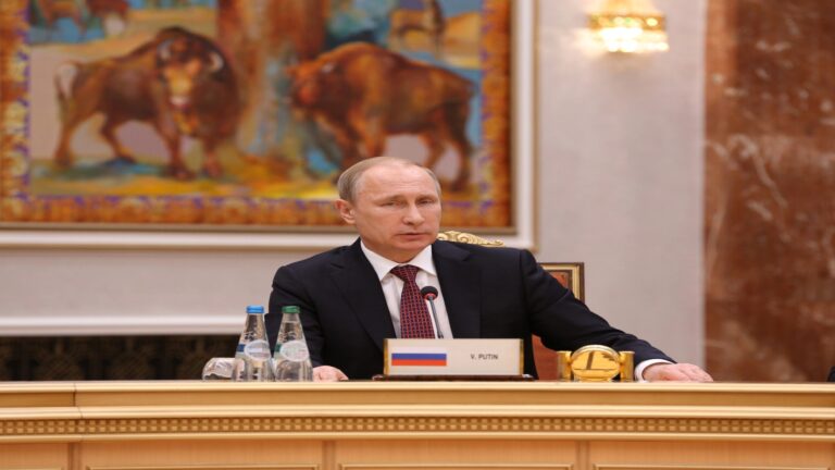 Putin Western troops warning