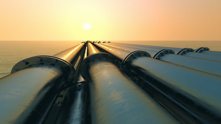 Oil prices fall amid rising trade frictions