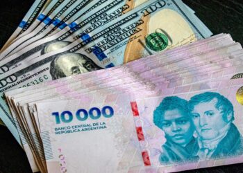 U.S. intervenes with multibillion-dollar swap for Argentine peso