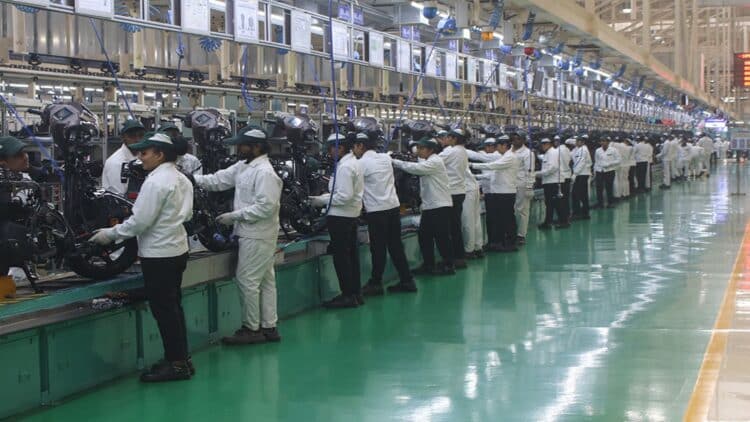Honda August production decline