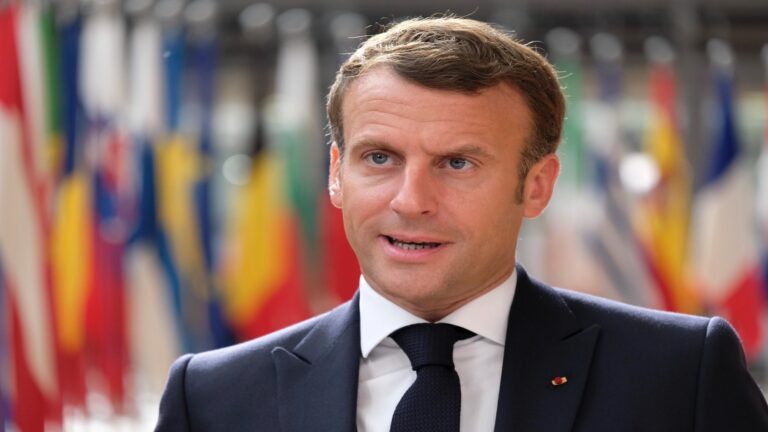 Macron
