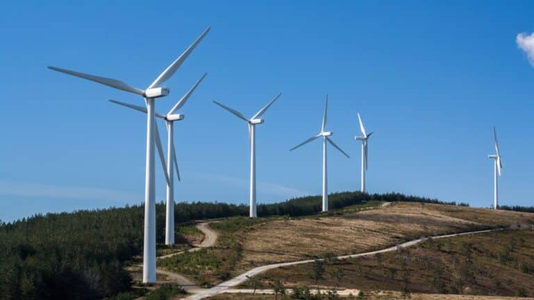 Normandy wind farm investment