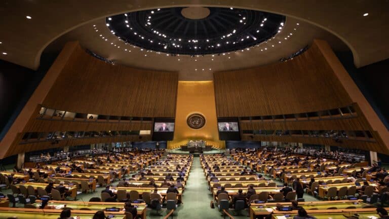 UN CO₂