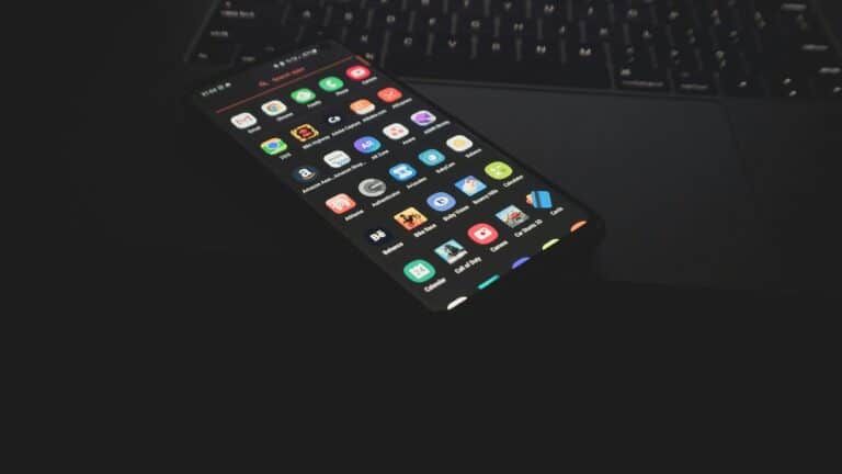Google Pixel lineup receives Android 16