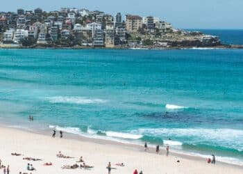 International outcry following deadly attack at Sydney's Bondi area