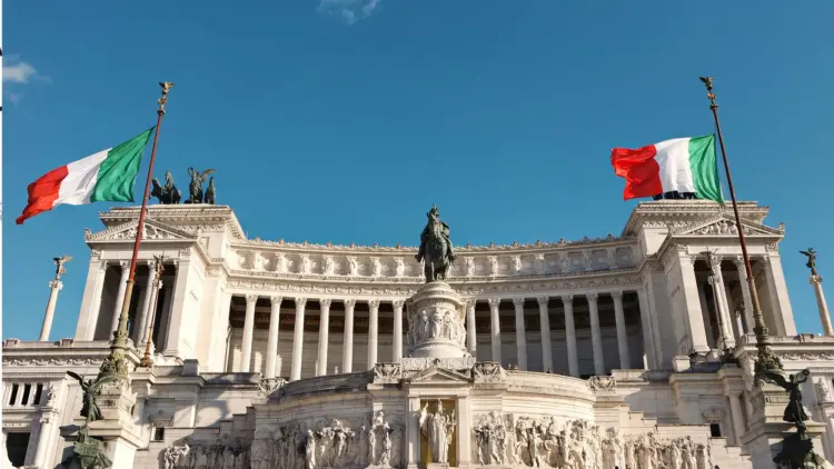 ECB urges Italy to abandon proposed gold-ownership law, warning it risks undermining central bank independence 1 central bank