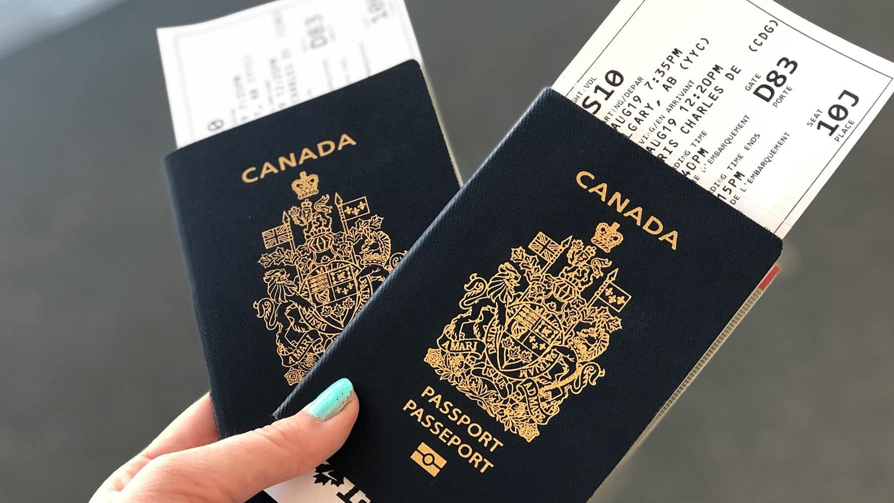 Canada eases visitor-visa rules, permitting stays of up to twelve months