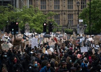 16 people died during a week of nationwide protests in Iran