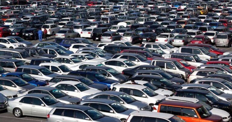 Used-vehicle wholesale prices firm up as supply tightens in October