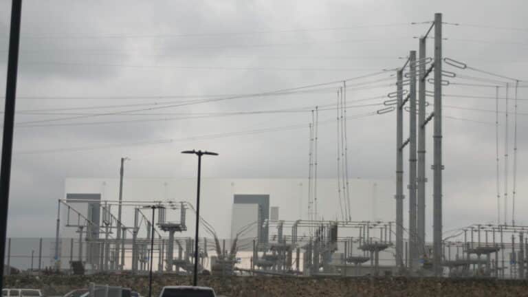 Utility substation equipment tied to a new data center rate class, virginia rate